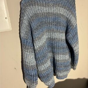 SO Women's Sweater in Blue and Gray Tones